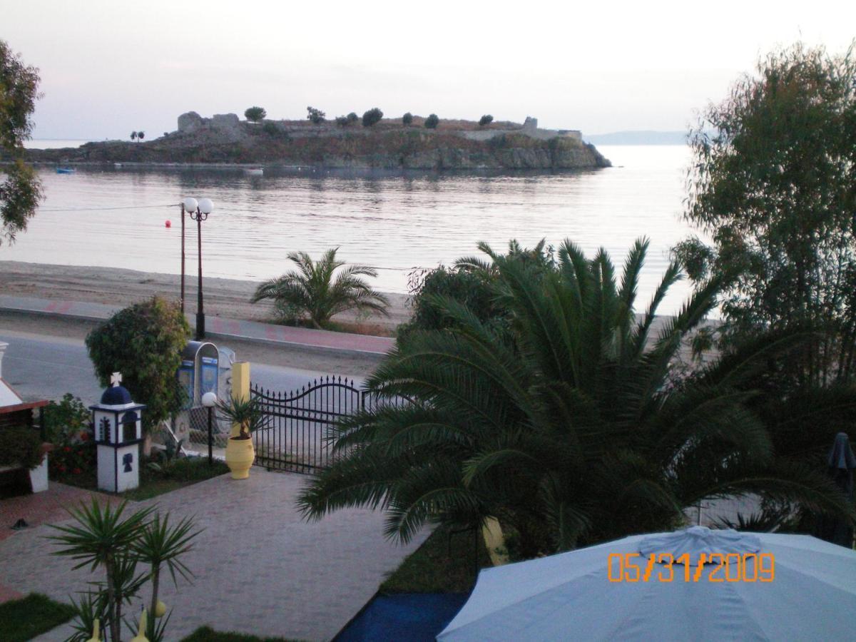 Studios Castro Toroni Extérieur photo